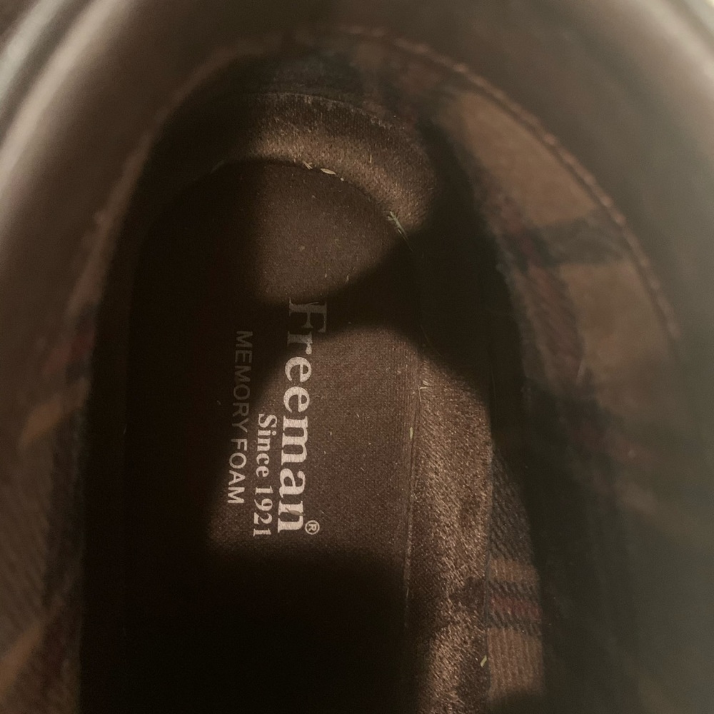 Freeman Shoes View 3